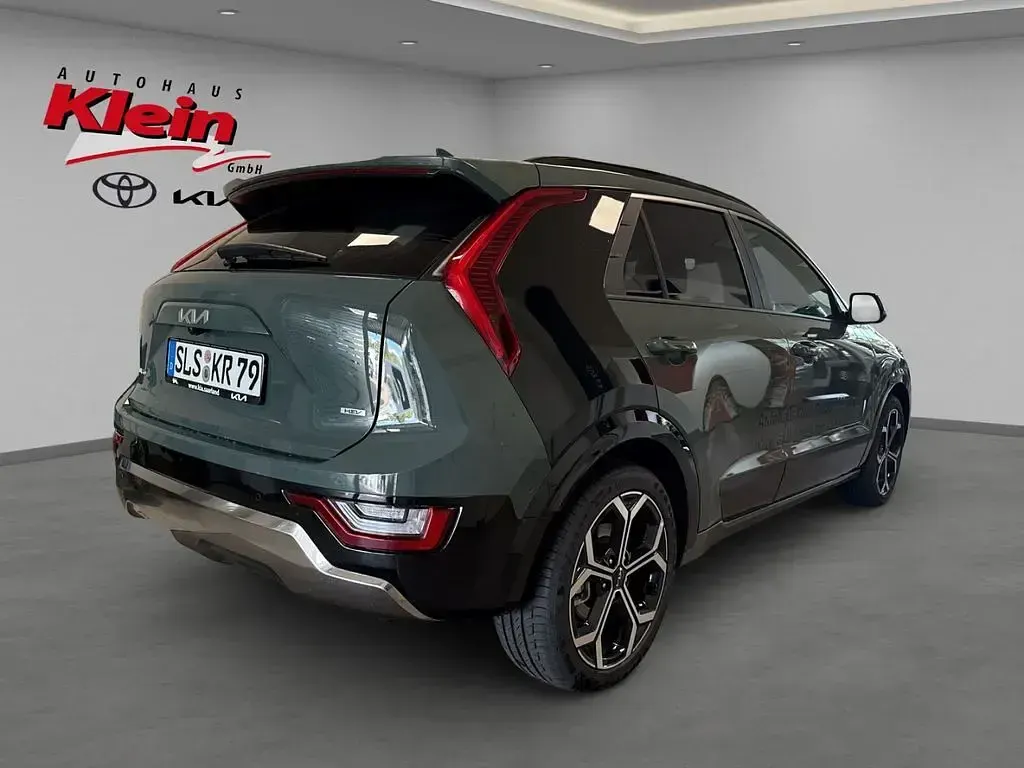 Gebraucht Kia Niro Spirit 129 PS (94 kW) 2026 Grün SUV