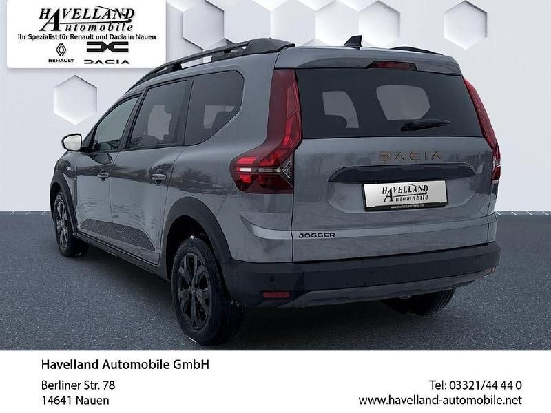 Neu Dacia Jogger Extreme 110 PS (80 kW) 2025 Van / Kleinbus