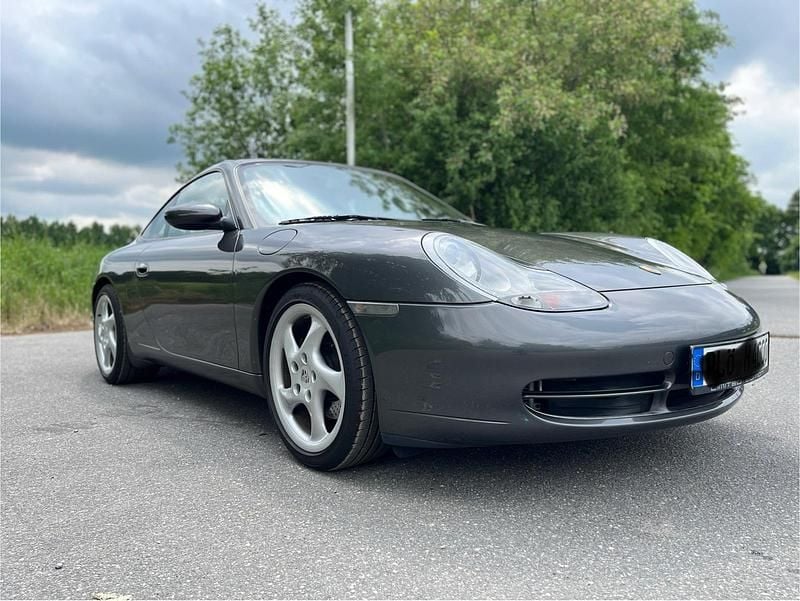 Gebraucht Porsche 911 Carrera 300 PS (220 kW) 2001 Grau Coupé