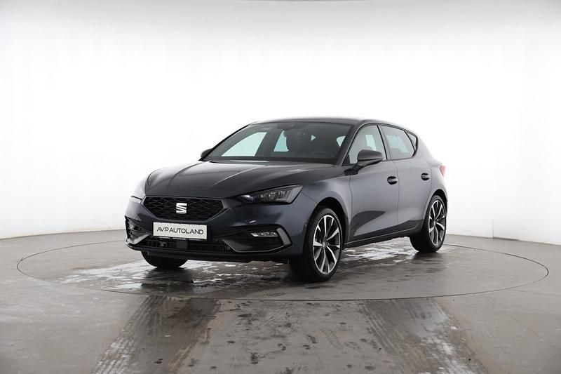 Neu Seat Leon FR 150 PS (110 kW) 2025 Magnetic grau Limousine