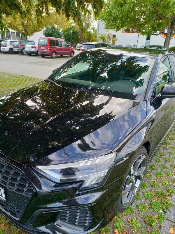 Schwarz Gebraucht 2021 Audi A3 Sportback S-Line Kombi | 23.600 € (Fairer Preis) - Bild 1/4