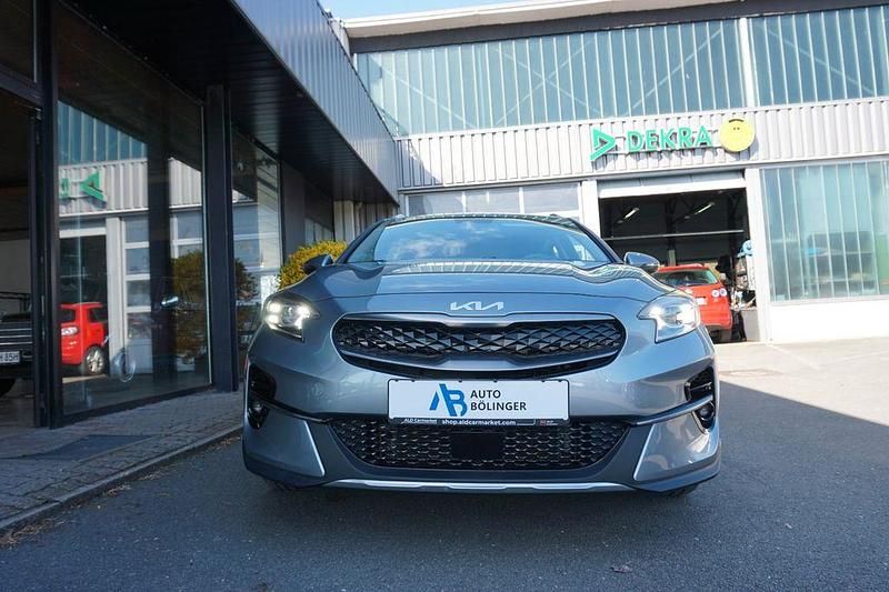 Gebraucht Kia XCeed Vision 141 PS (103 kW) 2022 Silber SUV