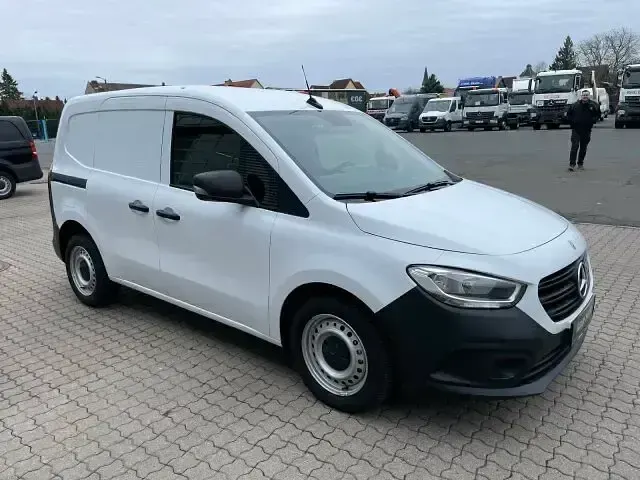 Gebraucht Mercedes Citan 110 102 PS (75 kW) 2022 Arktikweiß Van / Kleinbus