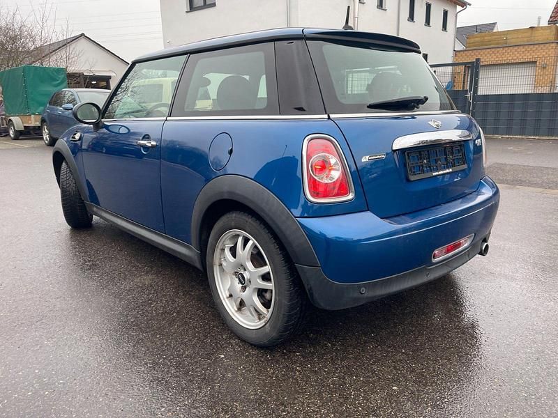 Gebraucht Mini ONE 98 PS (72 kW) 2012 Blau Kleinwagen