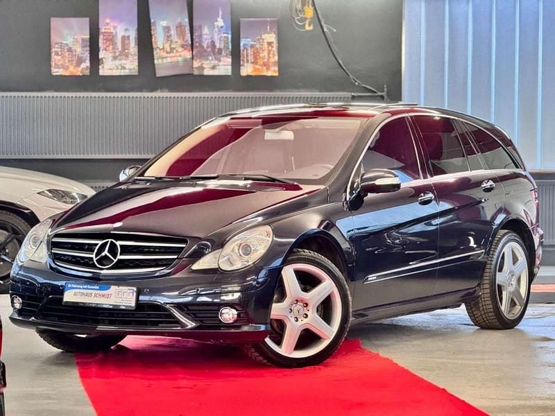 Chromitschwarz metalliclack Gebraucht 2009 Mercedes R320 AMG Van / Kleinbus | 13.700 € (Etwas zu teuer) - Bild 1/4