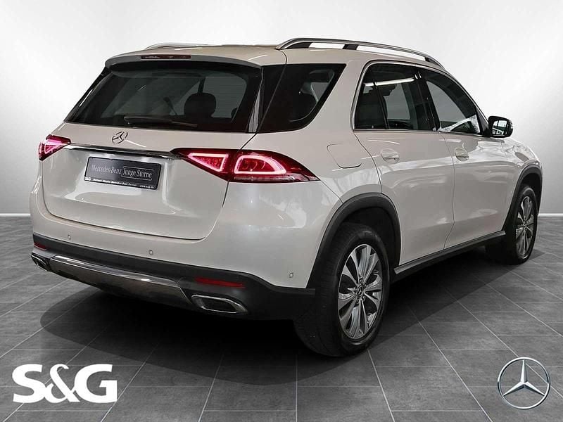 Gebraucht Mercedes GLE350 272 PS (200 kW) 2020 Manufaktur diamantweiß bright SUV