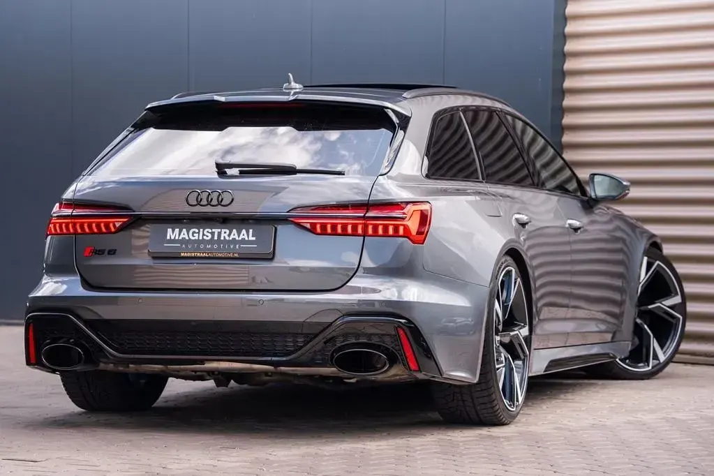 Gebraucht Audi RS6 600 PS (441 kW) 2022 Grau Kombi