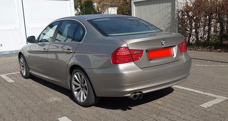 Second-hand BMW 325 204 CP (150 kW) 2011 Auriu Berlinǎ