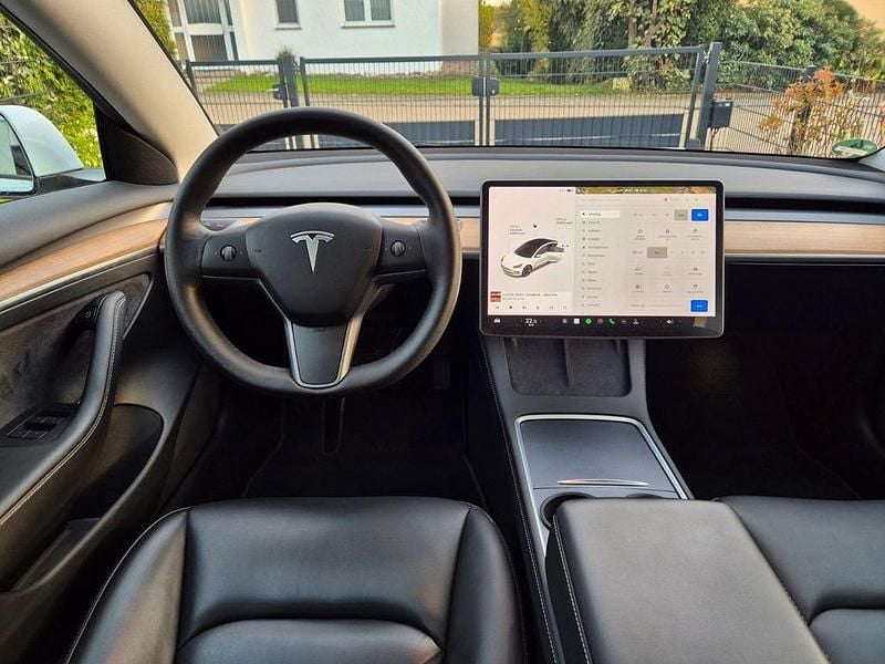 Gebraucht Tesla Model 3 366 kW (498 PS) 2021 Weiß Limousine