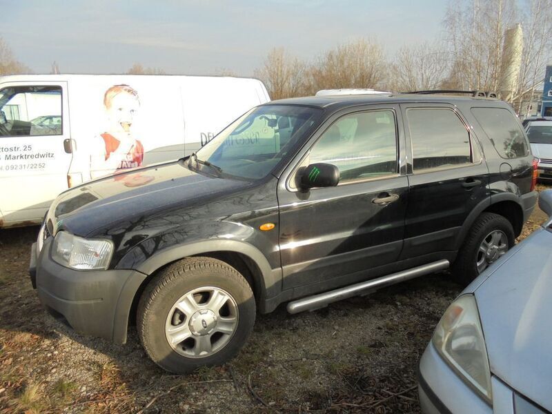 Gebraucht Ford Maverick 124 PS (91 kW) 2003 Schwarz SUV