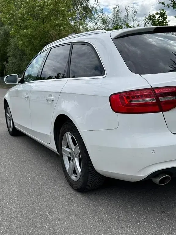Gebraucht Audi A4 Ambiente 204 PS (150 kW) 2012 Weiß Kombi
