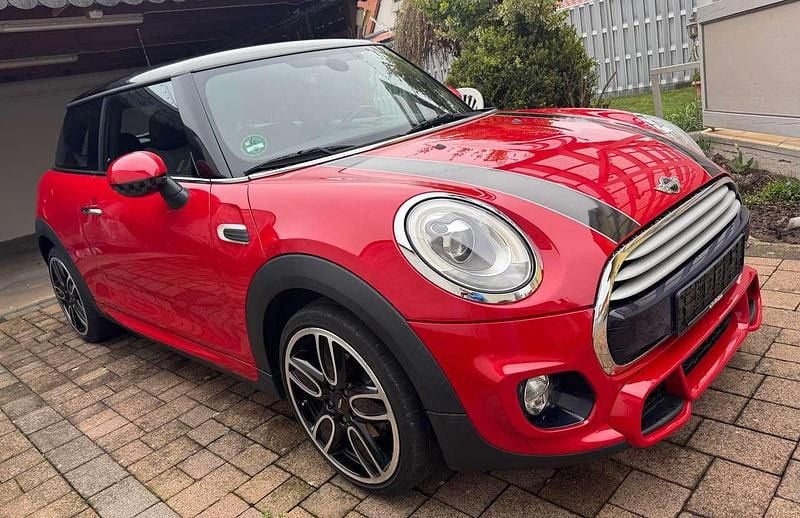 Second-hand Mini Cooper 136 CP (100 kW) 2016 Roșu Hatchback