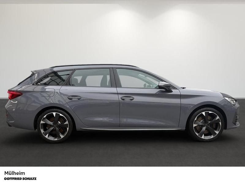 Gebraucht Seat Leon Basis 245 PS (180 kW) 2024 Grau Kombi