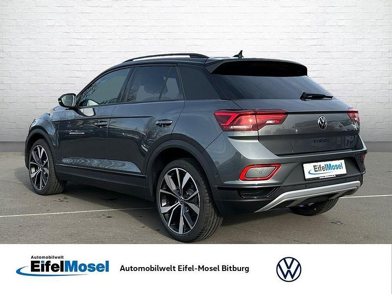 Neu VW T-Roc Style 150 PS (110 kW) 2025 Schwarz SUV