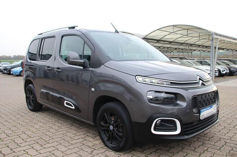 Gebraucht Citroën Berlingo Feel 102 PS (75 kW) 2018 Grau Van / Kleinbus