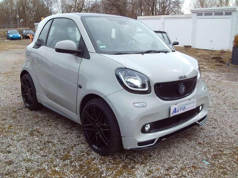 Gebraucht Smart ForTwo Coupé Brabus 122 PS (89 kW) 2019 Tridionsicherheitszelle fuer Kleinwagen