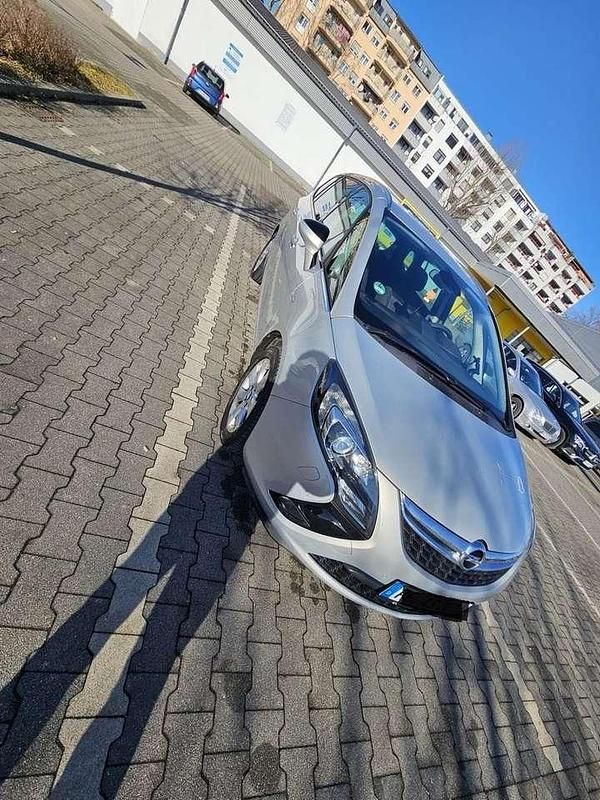 Gebraucht Opel Zafira Tourer 165 PS (121 kW) 2012 Van / Kleinbus
