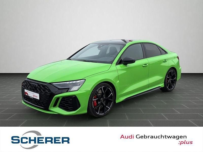 Kyalamigrün Gebraucht 2022 Audi RS3 Ambiente Kleinwagen | 53.999 € (Fairer Preis) - Bild 1/4
