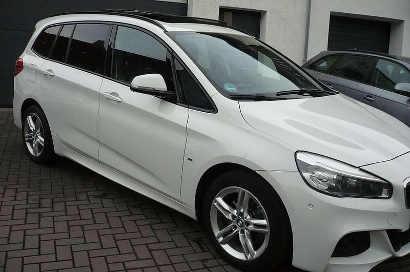 Gebraucht BMW 218 M Sport 150 PS (110 kW) 2017 Weiß Kombi