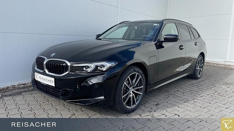 Schwarz Neu 2025 BMW 330e Limousine | 50.790 € - Bild 1/4