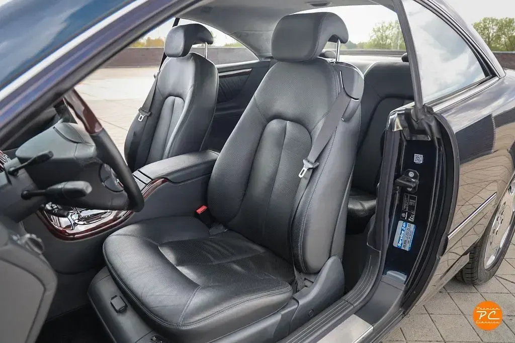 Gebraucht Mercedes CL600 367 PS (269 kW) 2000 Schwarz Coupé