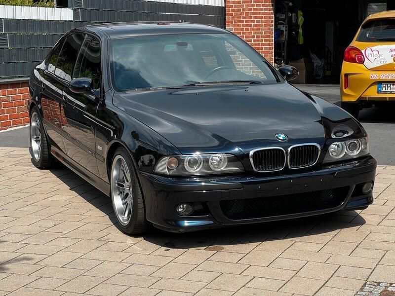Schwarz Gebraucht 1999 BMW M5 Limousine | 42.888 € (Fairer Preis) - Bild 1/4