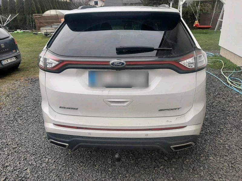 Usata Ford Edge 155 CV (114 kW) 2016 Bianco SUV