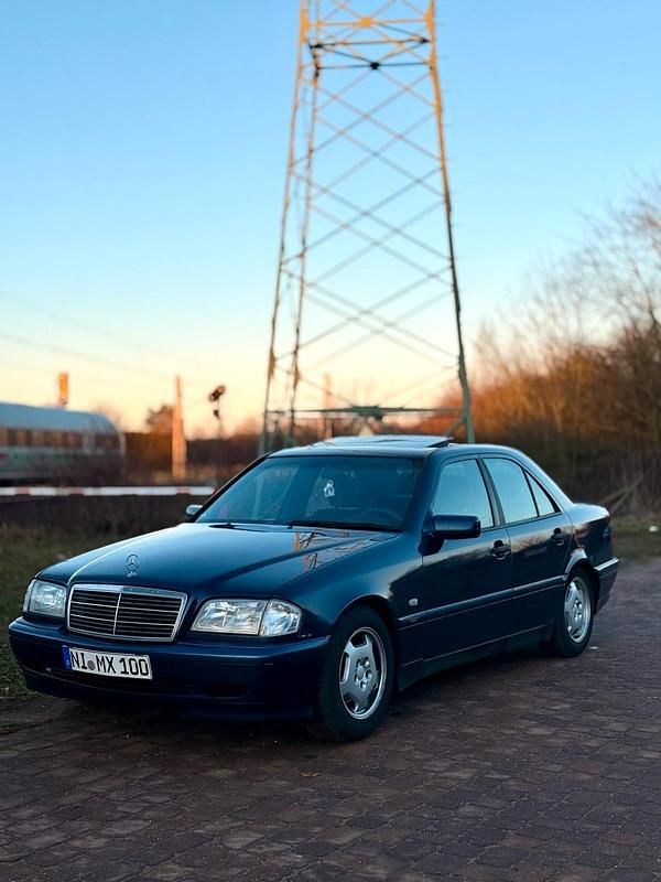 Gebraucht 1999 Mercedes C180 Classic Limousine | 3.900 € (Fairer Preis) - Bild 1/4