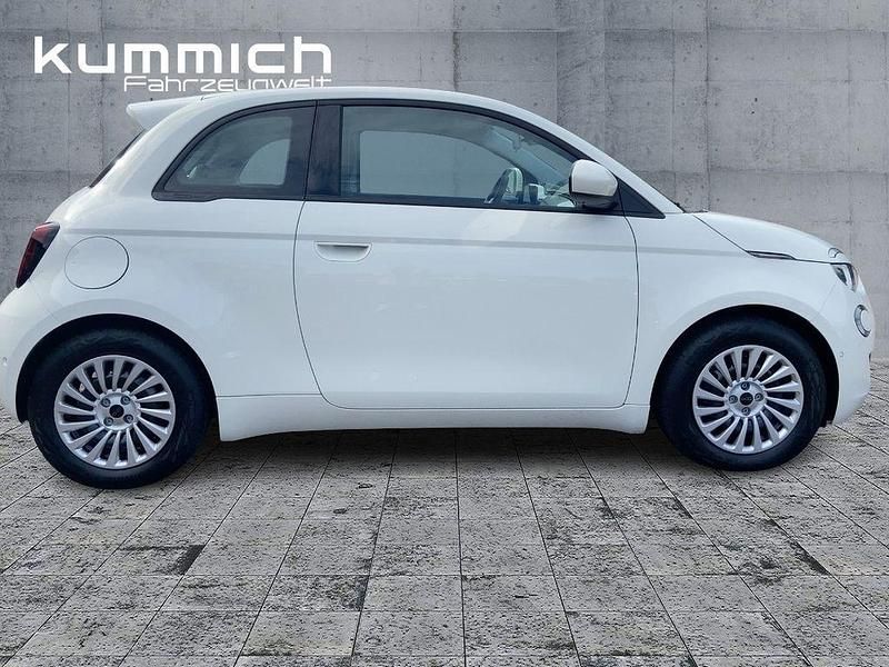 Gebraucht Fiat 500e 86 kW (118 PS) 2023 Weiß Limousine