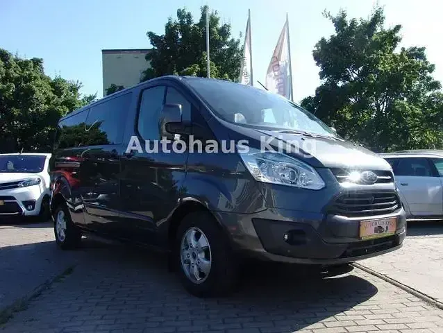 Gebraucht Ford Tourneo Custom Titanium 155 PS (114 kW) 2015 Andere Van