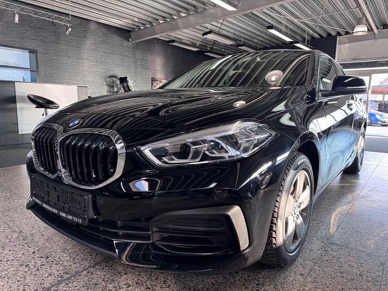 Gebraucht BMW 118 Advantage 140 PS (102 kW) 2020 Schwarz Kleinwagen