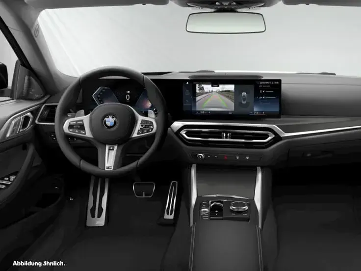 Gebraucht BMW 420 Cabriolet M Sport 184 PS (135 kW) 2024 Black sapphire metallic Cabrio