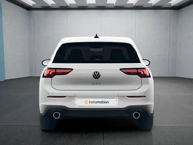 Neu VW Golf VIII GTI 265 PS (194 kW) 2026 Weiß Kleinwagen