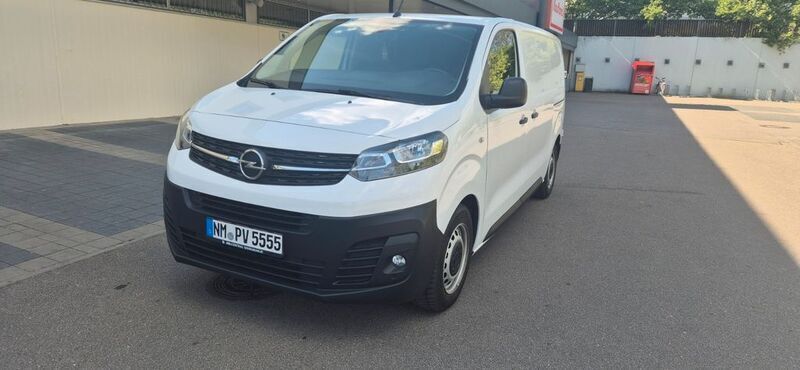 Weiß Gebraucht 2021 Opel Vivaro Van | 15.500 € (Superpreis) - Bild 1/4
