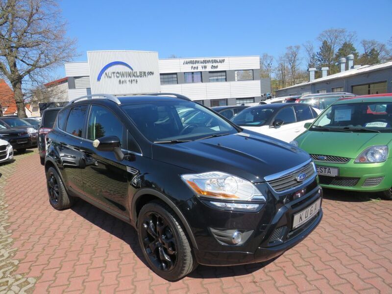 Schwarz Gebraucht 2011 Ford Kuga Titanium SUV | 9.980 € (Teuer) - Bild 1/4
