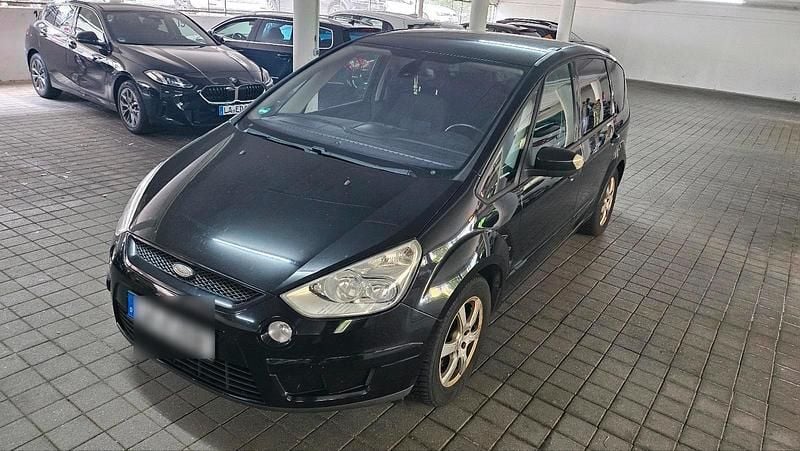 Schwarz Gebraucht 2007 Ford S-MAX Trend Van / Kleinbus | 1.800 € (Guter Preis) - Bild 1/4