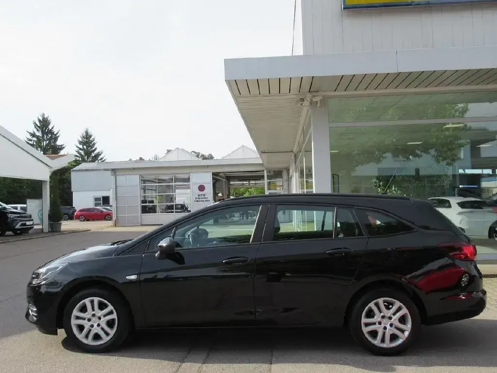 Gebraucht Opel Astra Business 110 PS (80 kW) 2022 Kleinwagen