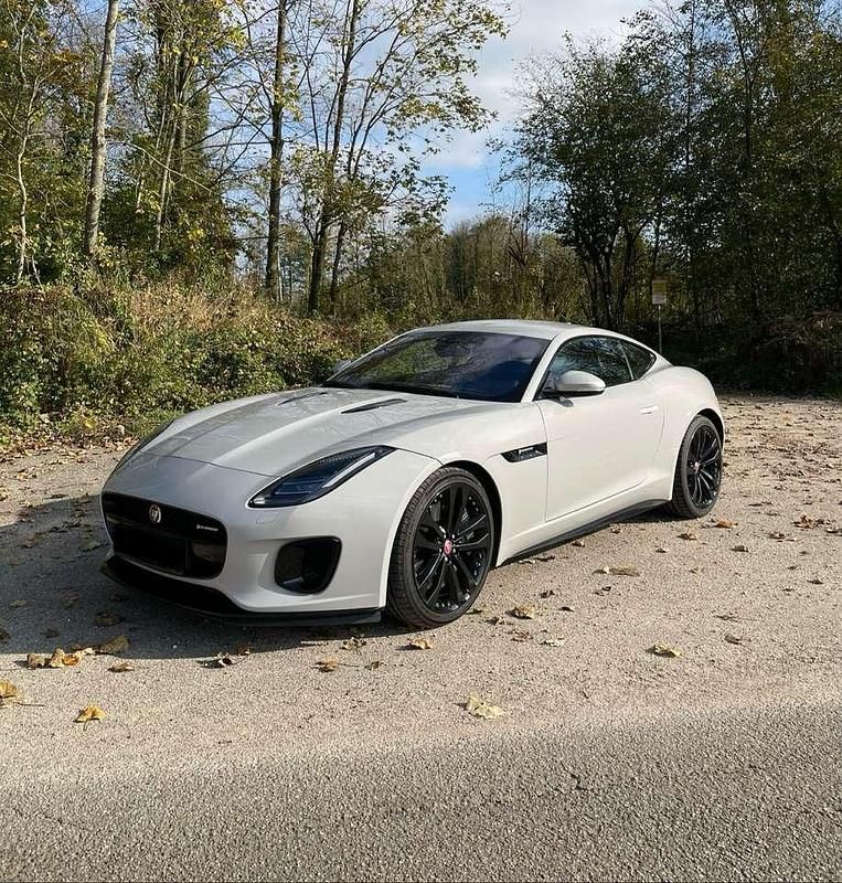 Gebraucht Jaguar F-Type R-Dynamic 381 PS (280 kW) 2020 Grau Coupé