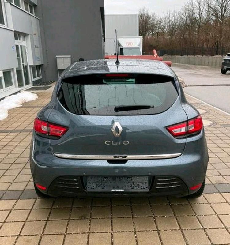 Gebraucht Renault Clio IV LIMITED 90 PS (66 kW) 2019 Grau Kleinwagen