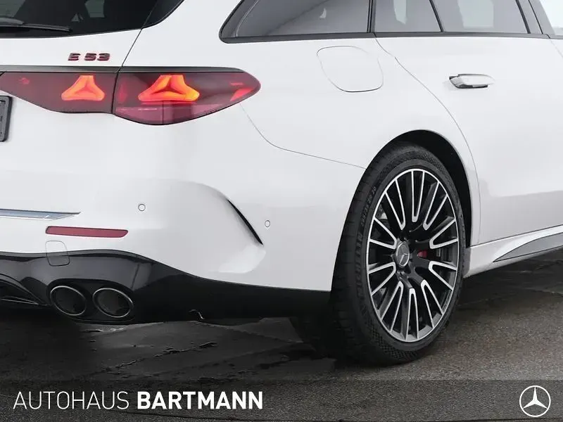 Gebraucht Mercedes E53 AMG AMG 449 PS (330 kW) 2025 Opalithweiß bright Kombi