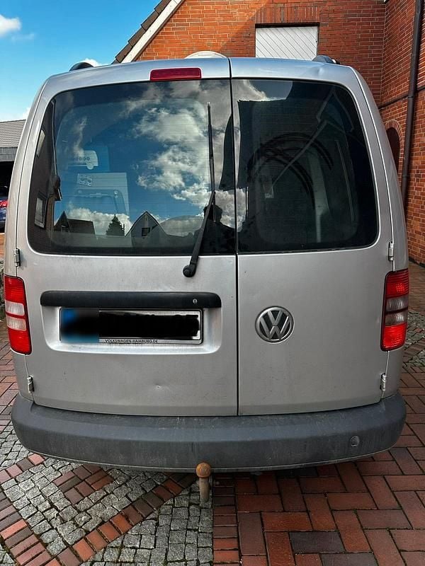 Gebraucht VW Caddy 102 PS (75 kW) 2011 Silber Van / Kleinbus