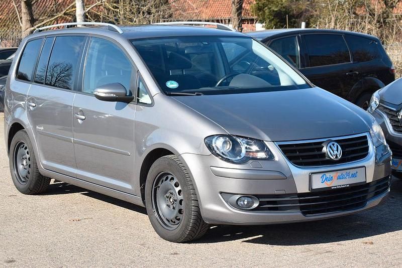 Gebraucht VW Touran Freestyle 140 PS (102 kW) 2009 Grau Van / Kleinbus