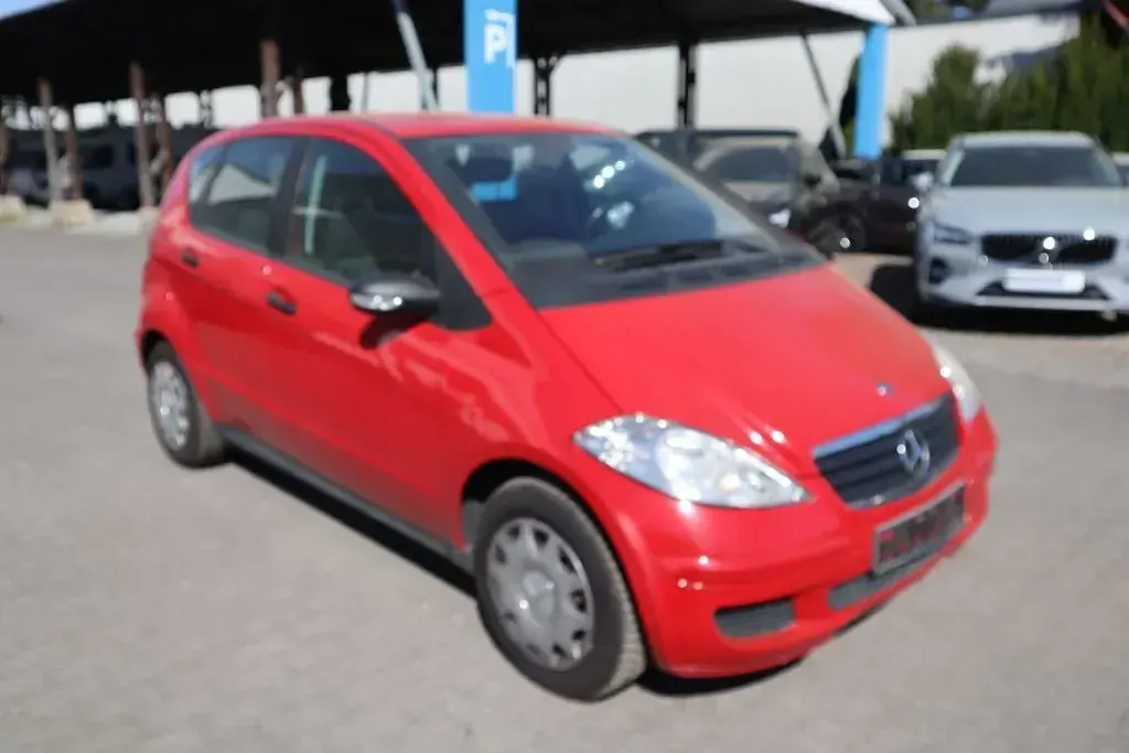 Gebraucht Mercedes A170 Classic 116 PS (85 kW) 2006 Jupiter red Limousine