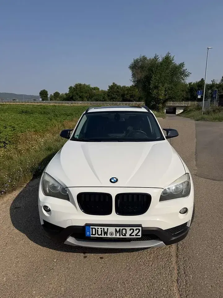 Gebraucht BMW X1 143 PS (105 kW) 2013 Weiß SUV