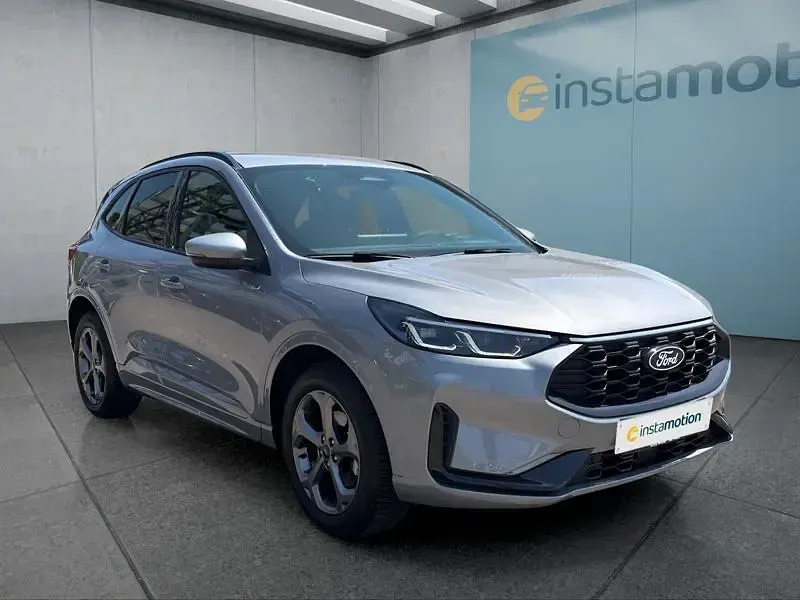Gebraucht Ford Kuga ST-Line 186 PS (136 kW) 2025 Silber SUV