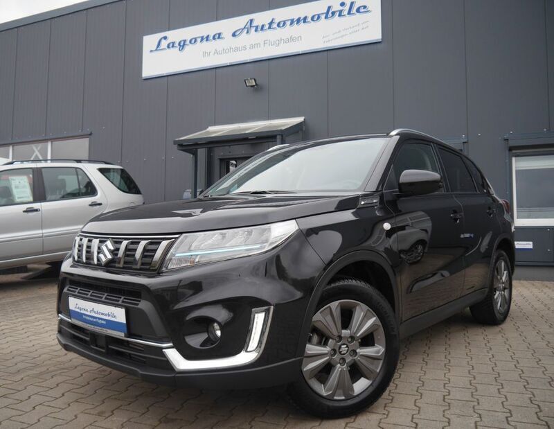 Schwarz Gebraucht 2023 Suzuki Vitara Comfort SUV | 18.899 € (Fairer Preis) - Bild 1/4