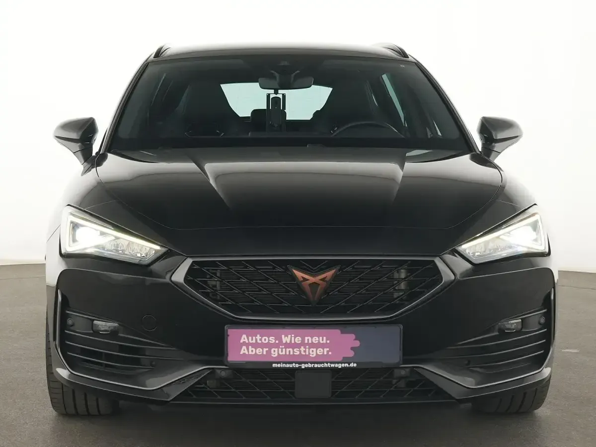 Gebraucht Cupra Leon VZ 310 PS (228 kW) 2022 Mitternachtsschwarz Limousine