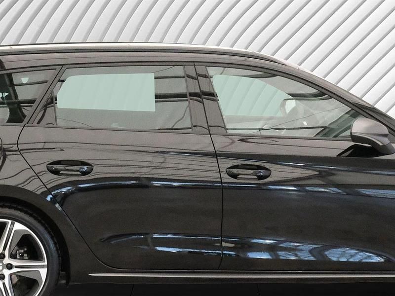 Gebraucht Seat Leon 4Drive 150 PS (110 kW) 2024 Schwarz (mitternachtsschwarz) Kombi