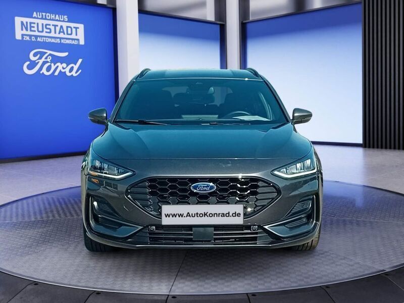 Gebraucht Ford Focus ST-Line X 125 PS (91 kW) 2024 Magnetic metallic Kombi