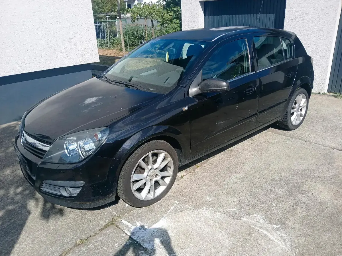 Gebraucht Opel Astra 120 PS (88 kW) 2006 Schwarz Coupé
